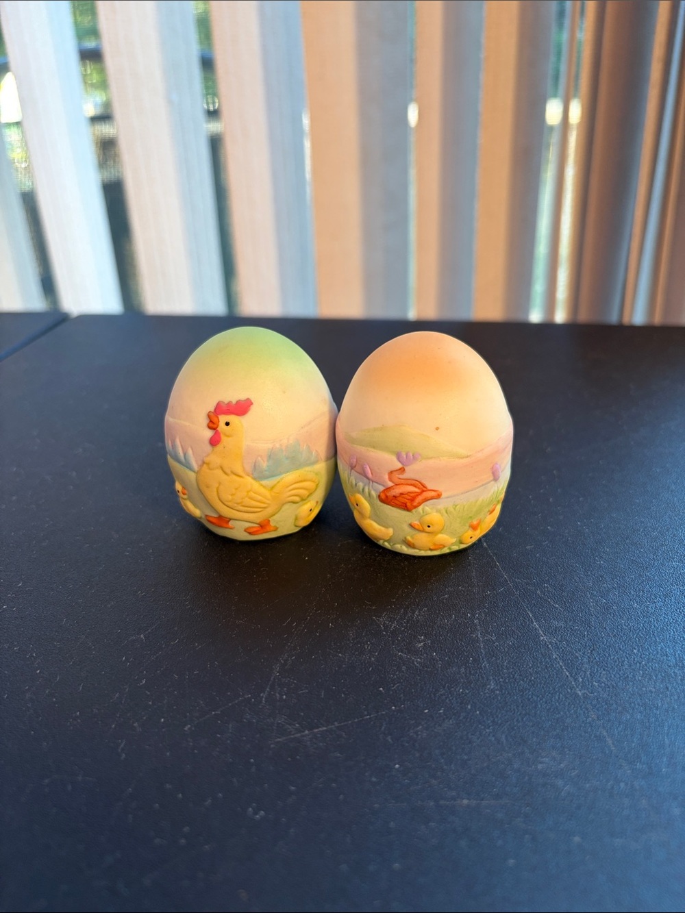 Vtg Easter Eggs Chicken w/2 Chicks - Bunny w/2 Baby Bunnies, Porcelain (2)